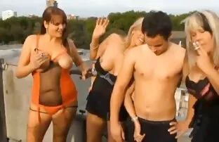 Video ansehen POVD Petite Jenna Reid fickt fetten Schwanz nach entspannendem Poolschwimmen auf der Pornoseite, Heimat von kostenlosen Брюнетки Porno-Videos und HD kostenlose erotikfilme reife frauen Порно Sexfilmen online.