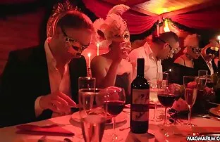 Watch video Sexy Schwestern und Freund blasen glücklichen Kerl auf Kostenlose porno-Site, die Heimat der kostenlosen Групповуха porno-videos und sex sex Filme pornofilme mit älteren damen online.